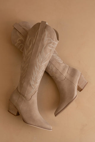 The Samara Cowgirl Boot